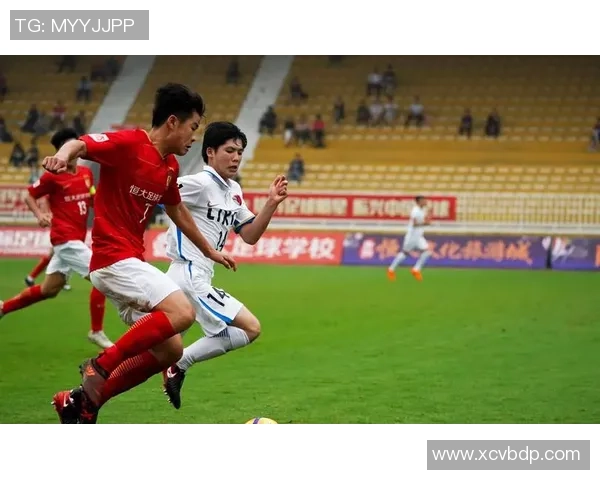 广州足球队反击战术分析与成败得失探讨